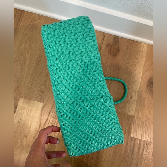 Handwoven Mexican Market Tote - Picture 5 of 7